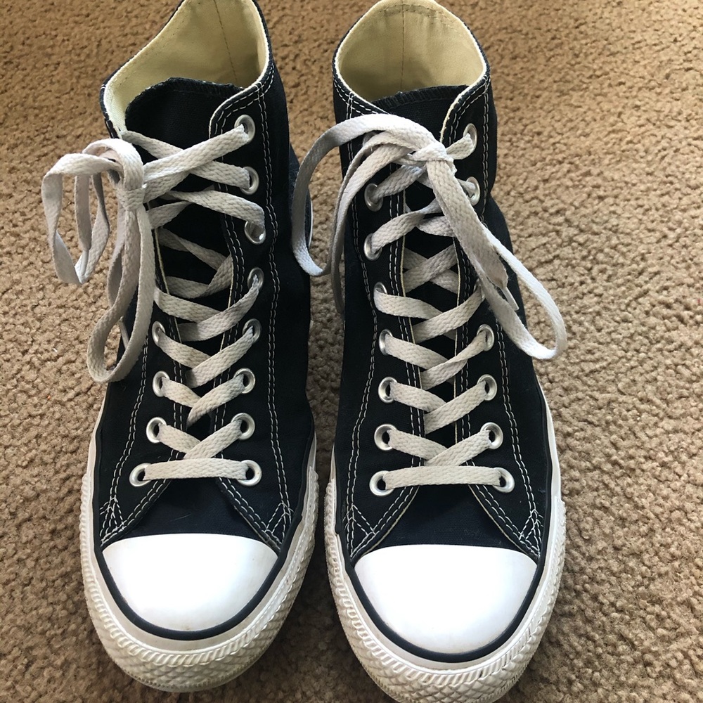 Converse All Star high tops. Black Men 8, women 10